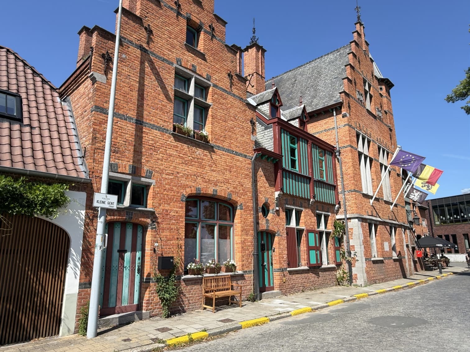 Sint-Denijs-Westrem gemeentehuis